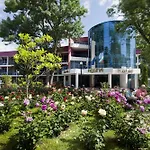 레지나 마리아 스파 디자인 발치크
