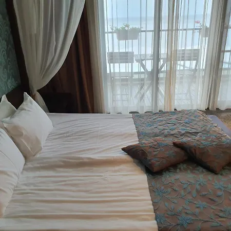 Regina Maria Design Ξενοδοχείο 4*